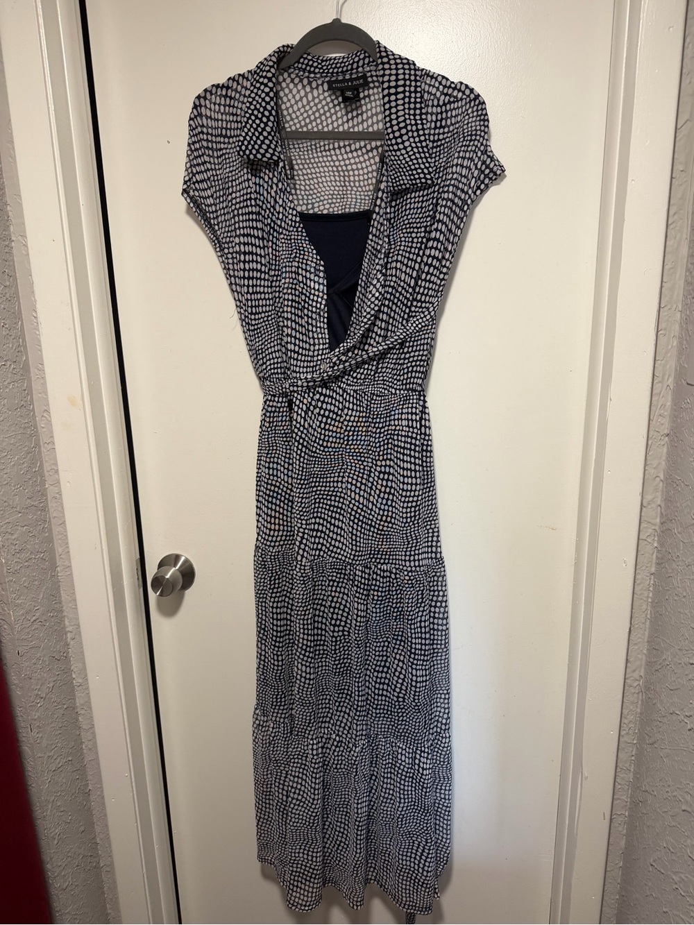 Stella & Julie Navy and White Geometric  Maxi Dress